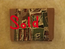 Load image into Gallery viewer, Unique Minimalist Wallets (Variety of Themes)