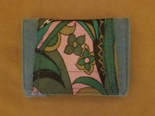 Load image into Gallery viewer, Unique Minimalist Wallets (Variety of Themes)