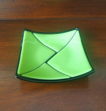 Load image into Gallery viewer, This beautiful hand-crafted green on black decorative glass plate has a design of triangular pieces. Dimensions: 5-3/4&quot; x 5-3/4&quot; x 3/4&quot;.
